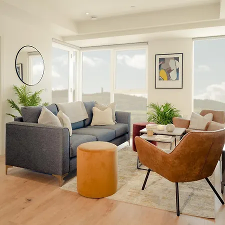 Luxury Cherrywood 18 *