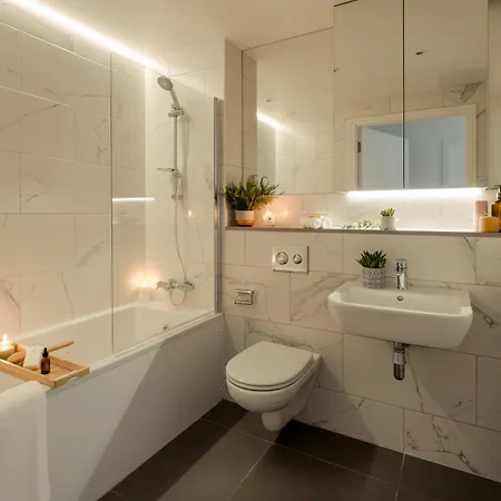 Luxury Cherrywood 18