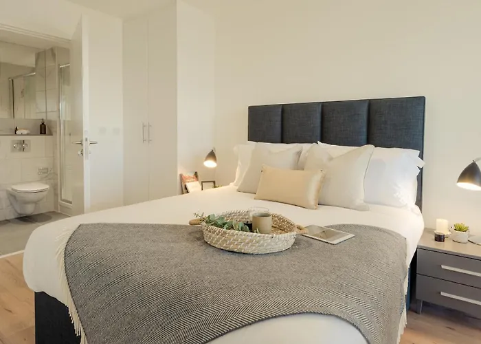 Luxury Cherrywood 18 * 都柏林